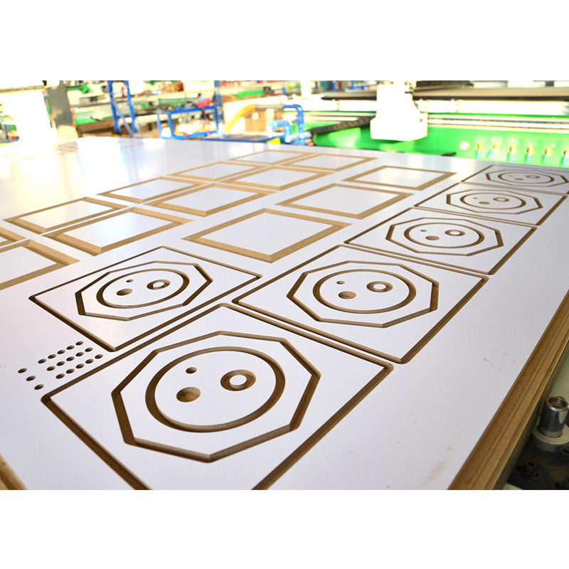 1325 راوتر CNC ماكينة نقش النجارة الآلية